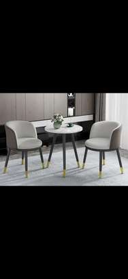 Ensemble table carrée + 2 chaises vert crème doré image 2