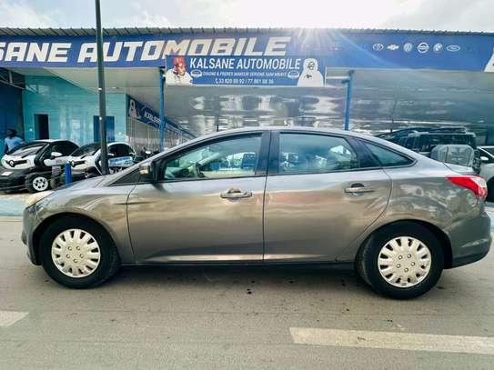 Ford focus 2014 image 3