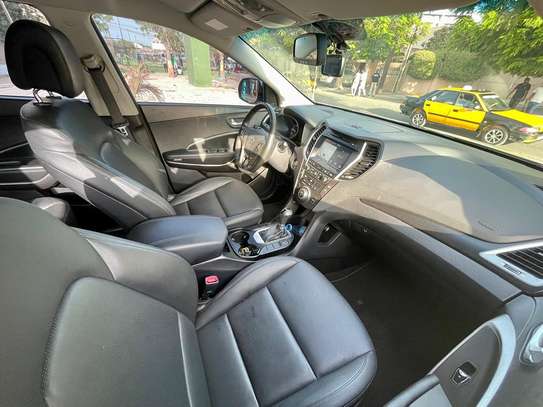 Hyundai SantaFe 2017 image 7
