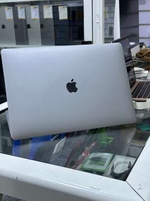 MacBook Pro Core i7 image 2