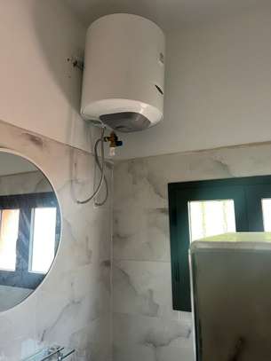 Immeuble neuf avec appartements luxueux a Thiès image 15