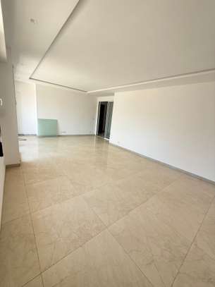 À VENDRE – Appartement F4 de bon standing aux Almadies image 3