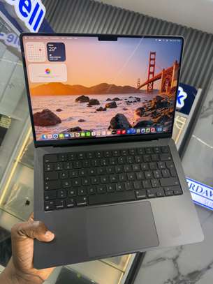 MacBook Pro M4 Pro Ram 24Go SSD 512Go Azerty image 2