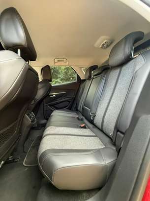 Peugeot 3008 année 2017 image 9