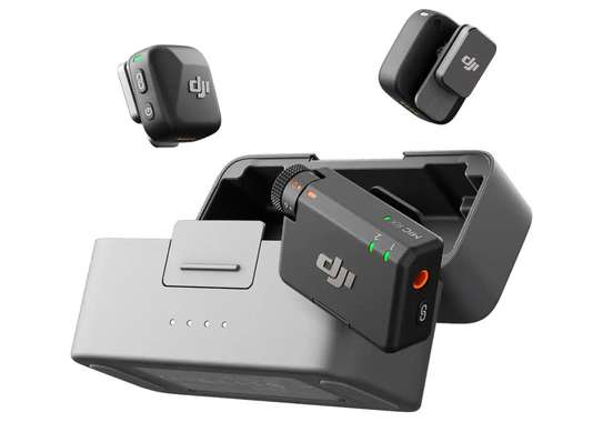 DJI Microphone sans fil noir avec station de charge image 6