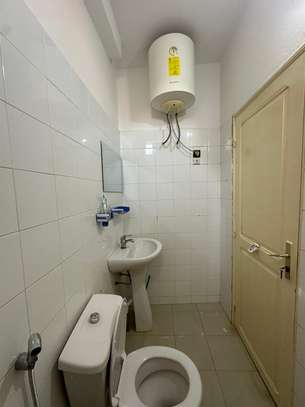 Appartement spacieux à Ouakam (derrière terminus p7) image 9