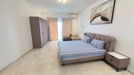 Appartement entièrement meublé à vendre à Liberté 1 image 4