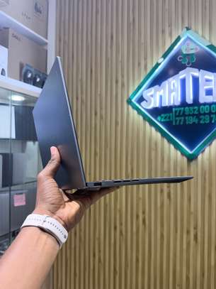 Asus Zenbook Ultra 9 1To RAM32 GPU 16Go intel arc 140T image 8