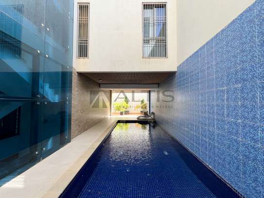 APPARTEMENT D’EXCEPTION À VENDRE – 230 m² - LES ALMADIES image 12