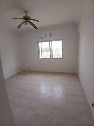 Appt F4 à louer à FANN Residence image 3