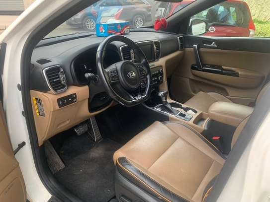 SUPERBE KIA SPORTAGE SX GDI - FULL OPTION image 6