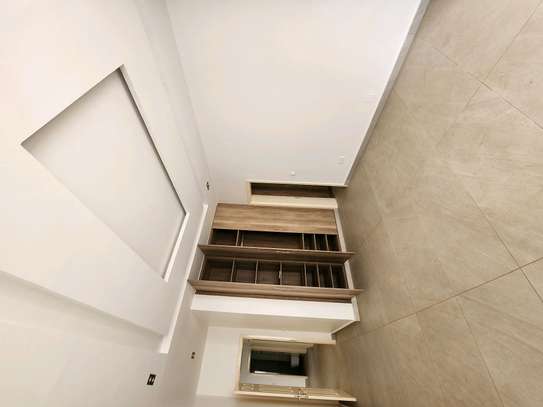 Appartement aux Almadies Sur la route de King Fahd image 6