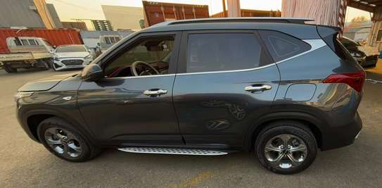 Kia Seltos 2023 essence  full options image 10