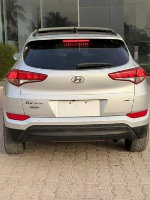 Hyundai Tucson Année 2018 image 8