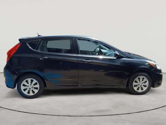 HYUNDAI ACCENT 2017 à VENDRE image 9