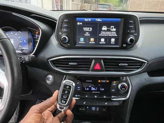 Hyundai Santa Fe 2020 image 4