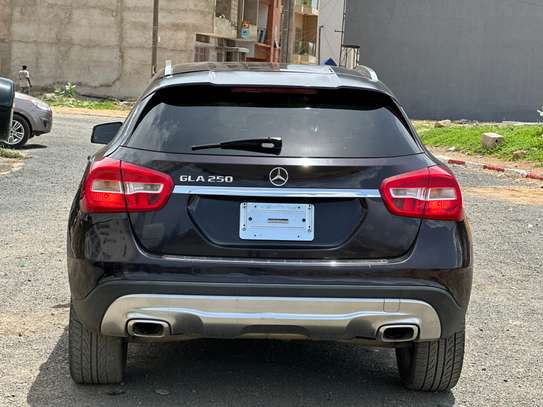 Mercedes Benz GLA 250 venant image 7