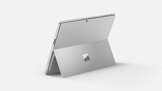 Microsoft Surface Pro 11Th Edition 1To ssd image 1