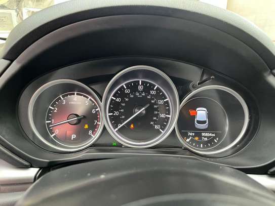 Mazda CX-5 SUV blanc feux LED jantes noires image 13