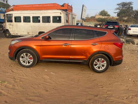 Hyundai Santafé image 3