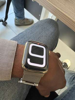 Apple Watch série 8 saphir cristal image 4