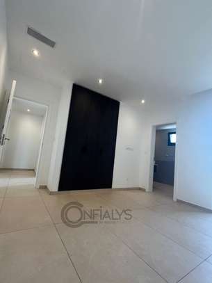 Appartement F3 de haut standing à louer à la Résidence SIKI image 11
