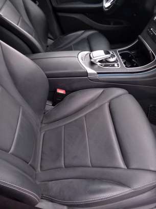 Mercedes GLC 300. ANNÉE 2017 image 8