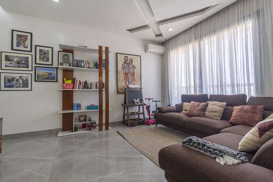 Appartement F4 à vendre à Dakar – Yoff – Standing image 8