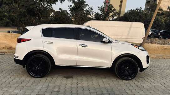 KIA  SPORTAGE 5X   2017 image 4