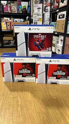 PS5 Slim 1TB Edition Spiderman & Call of Duty image 3