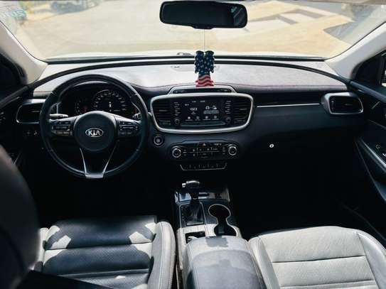 Kia sorento 2017 image 4