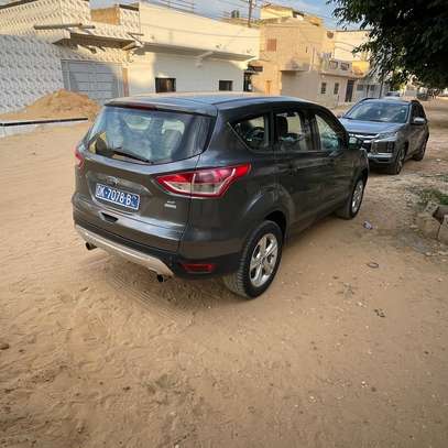 Ford Kuga 2016 image 3