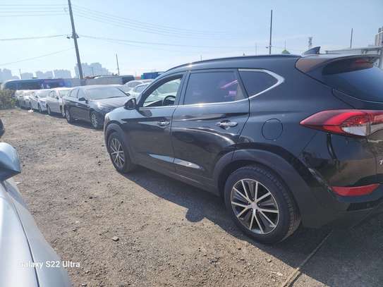 HYUNDAI TUCSON 2016 image 6