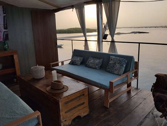 Location vente à Mar lodj d’une maison flottante image 2