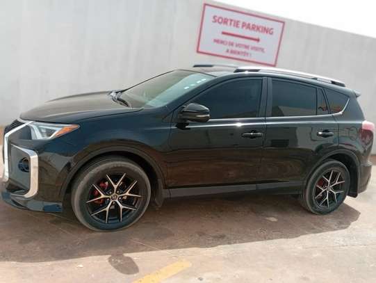 Toyota rav 4 image 2