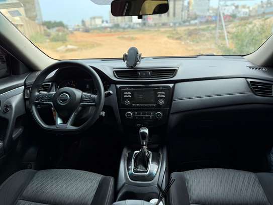 Nissan Rogue 2017 automatique essence image 9