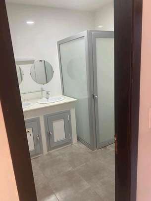 Appartement a louer au Point E image 4