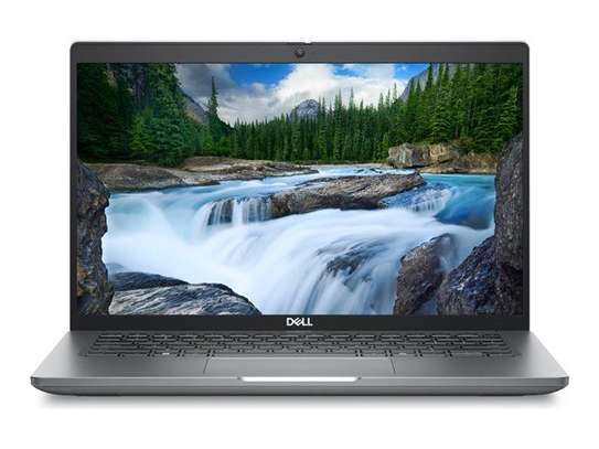 Dell Lattitude 5450 Ultra 7   32GB/ 512 SSD image 1