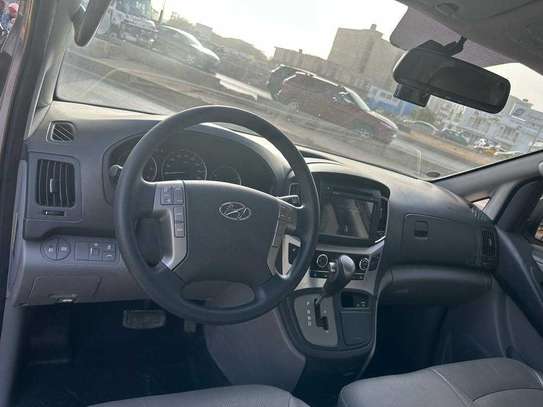 Hyundai starex 2017 image 6
