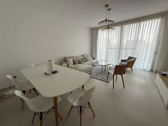 Point E  Apartement moderne a louer 3 chambres image 1