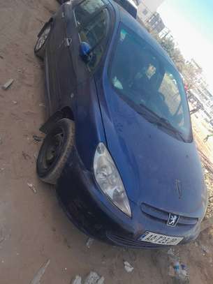 PEUGEOT 307 image 2