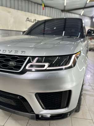 Range Rover Sport 2018 image 7