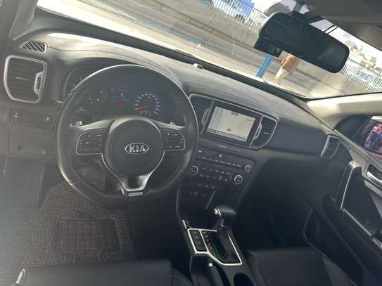 Kia Sportage Limited 2017 image 3