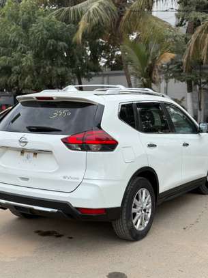 Nissan rogue 2017 image 5