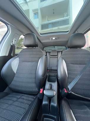 Peugeot 2008 2016  automatique diesel venant déjà dédouaner image 12