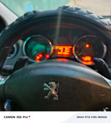 Peugeot boîte manuelle intérieur cuir noir image 4