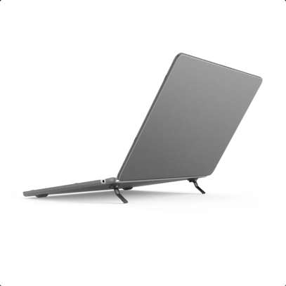 Coque Bluepebble ArmorEdge pour MacBook Pro 14 pouces image 3