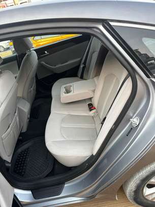 Renault Duster 2019 image 3