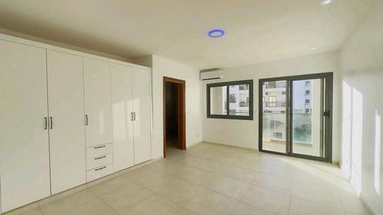 APPARTEMENT STANDING À LOUER À NGOR ALMADIES image 3