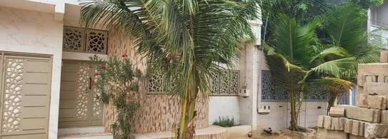 Villa cité siga Almadies 2 image 5